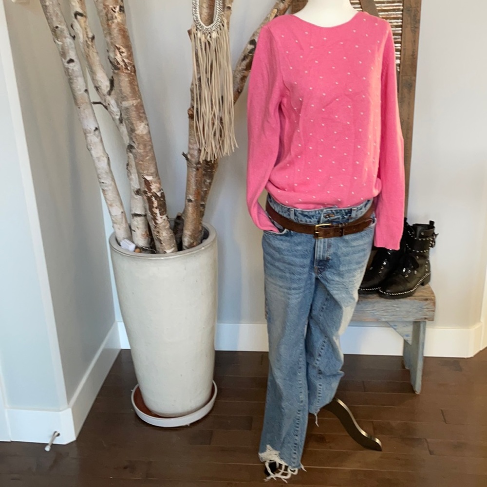 Perfectly pink wool and cashmere sweater